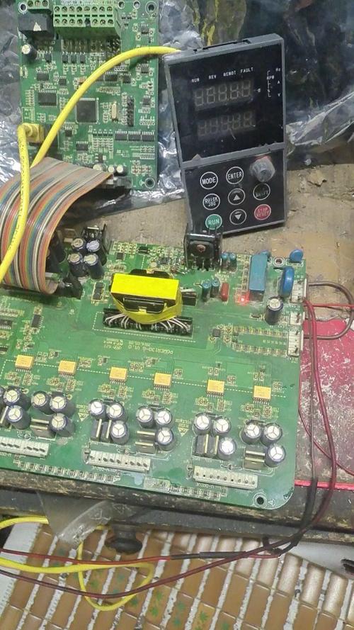 維修變頻器電源 助你解決電力問題